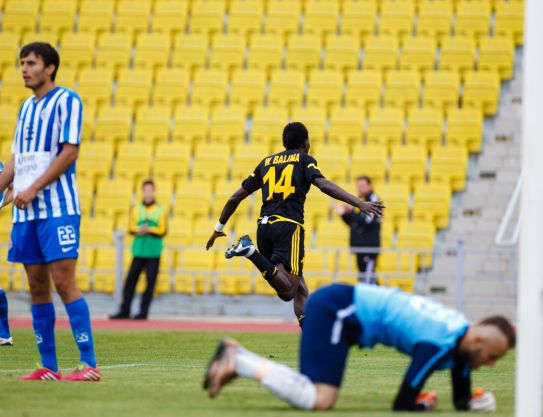 Lindo gol de Subotic y la concentración total