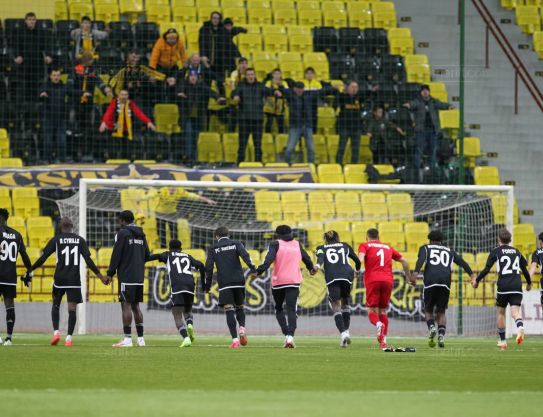 Encuentro del equipo con la afición