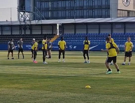 On découvre le stade d'Ovidiu